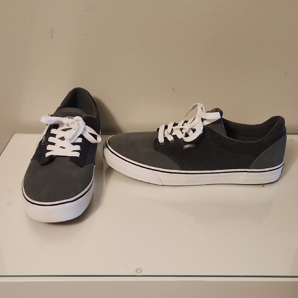 VANS  Men's Charcoal and White Sneakers Size 13.